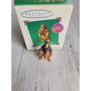 Hallmark Cowardly Lion Wizard of Oz mini ornament Xmas